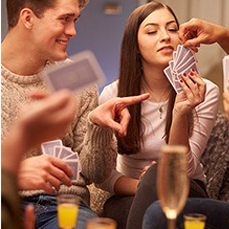 Baralho Tradicional de Cartas  - Party Games Jogos avaliação e preço
